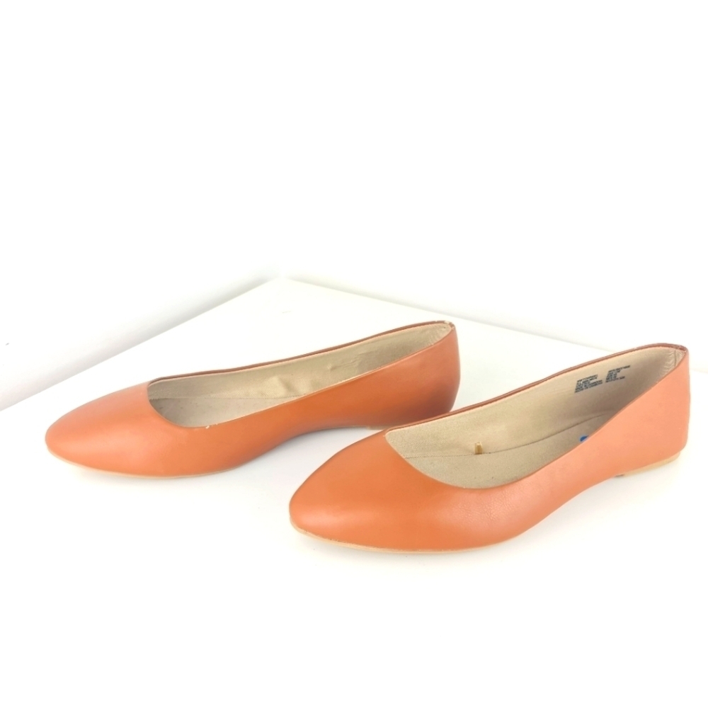 Time and Tru Women Size 11 W Tan Slip On Ballet Flats Wide